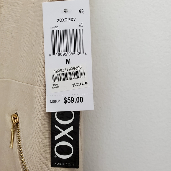 Xoxo Asymmetrical Zip Front Vest - Picture 4 of 4